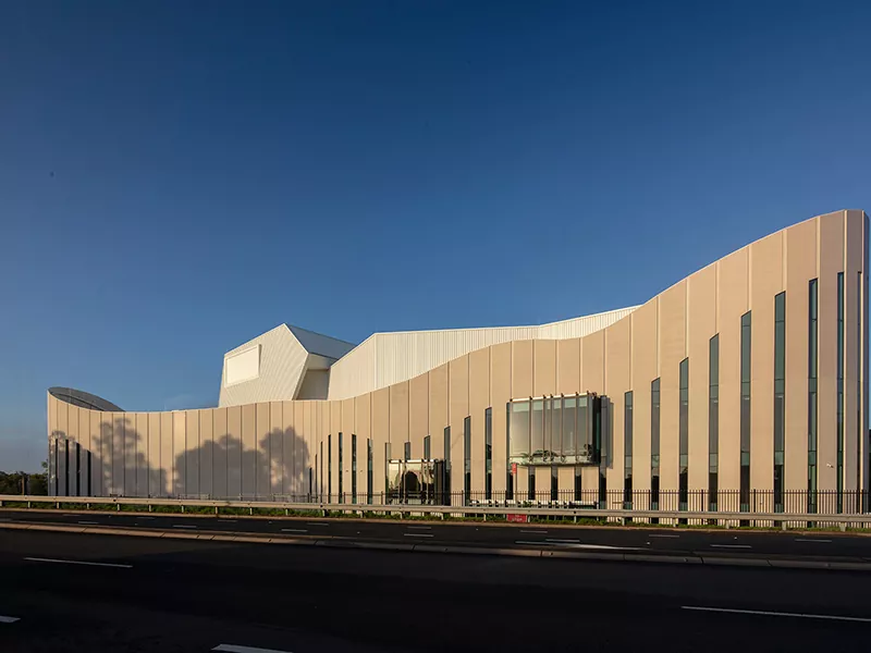 Wêrom is Steel Structure Theatre Building wichtich yn moderne arsjitektuer?