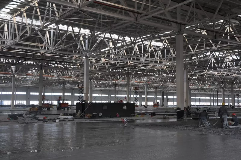 Wêrom wurdt Steel Frame Electronic Manufacturing Factory Construction de foarkarskeuze wurden foar moderne yndustriële projekten?