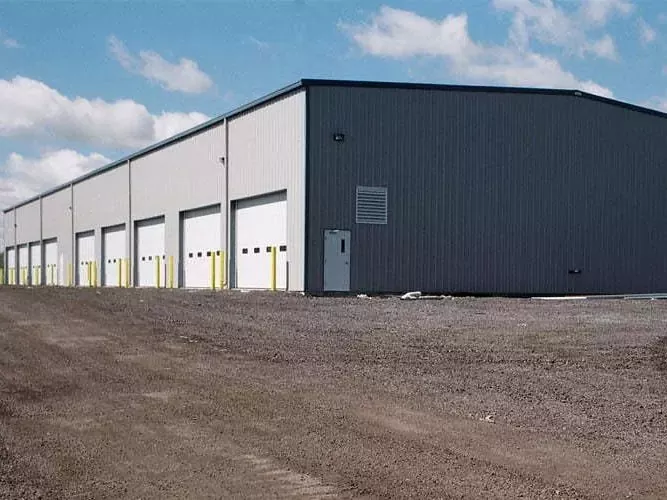 Praktyske en moai prefabrikearre stielen pakhús