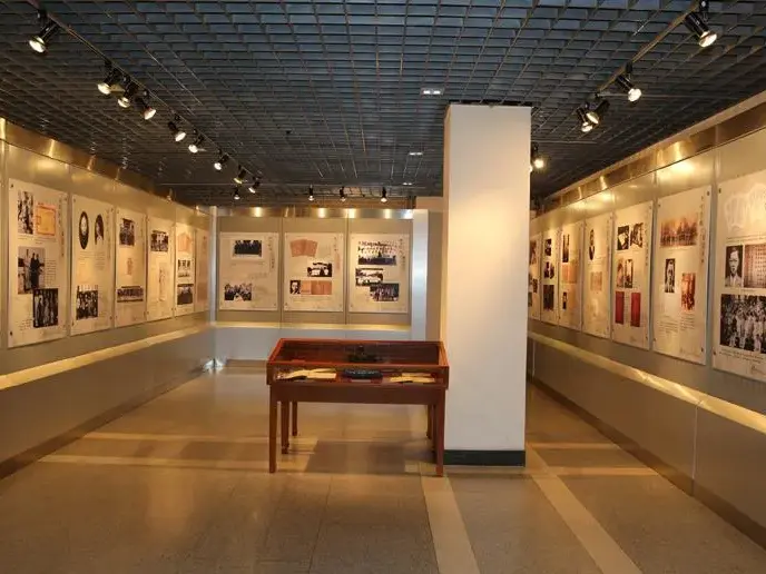 Steel Campus Museum Building