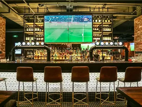 Stiel Frame Sports Bar