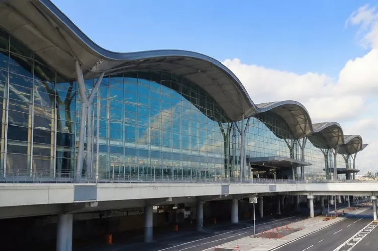 Stiel Struktuer Cruise Terminal Construction