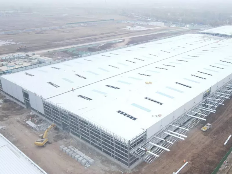 Steel Distribution Center Building